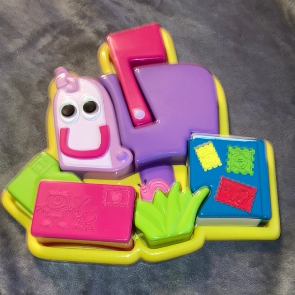 Blue Clue’s Child Puzzle - Picture 1 of 2